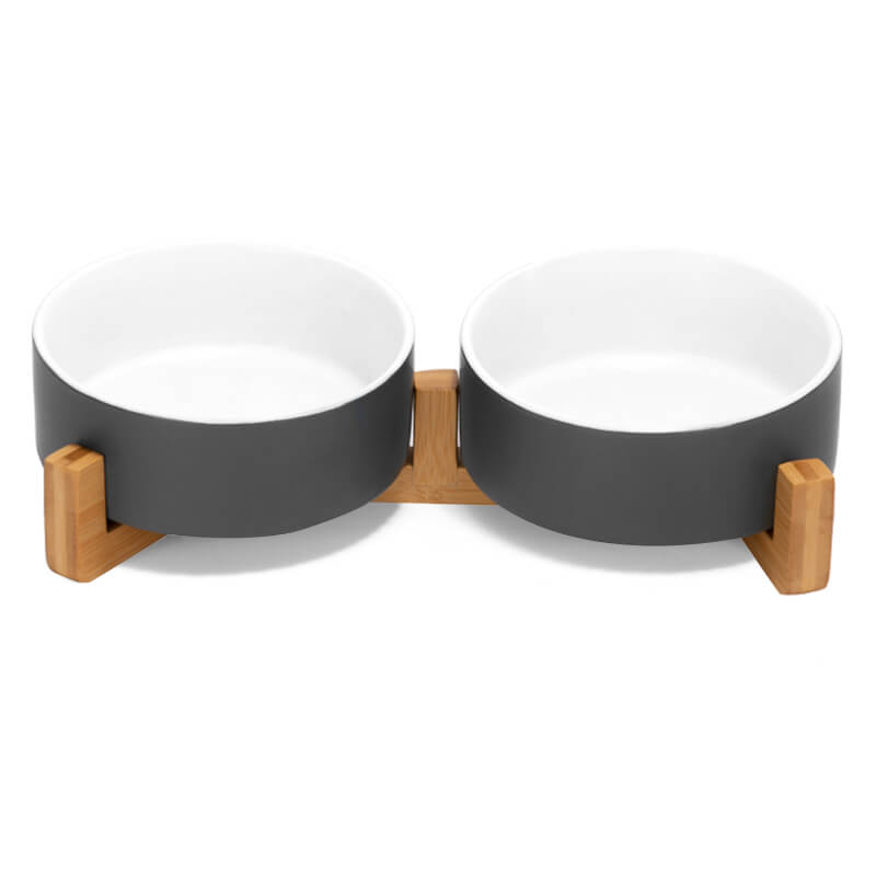 the front view of the grey-white clashing dog bowl set