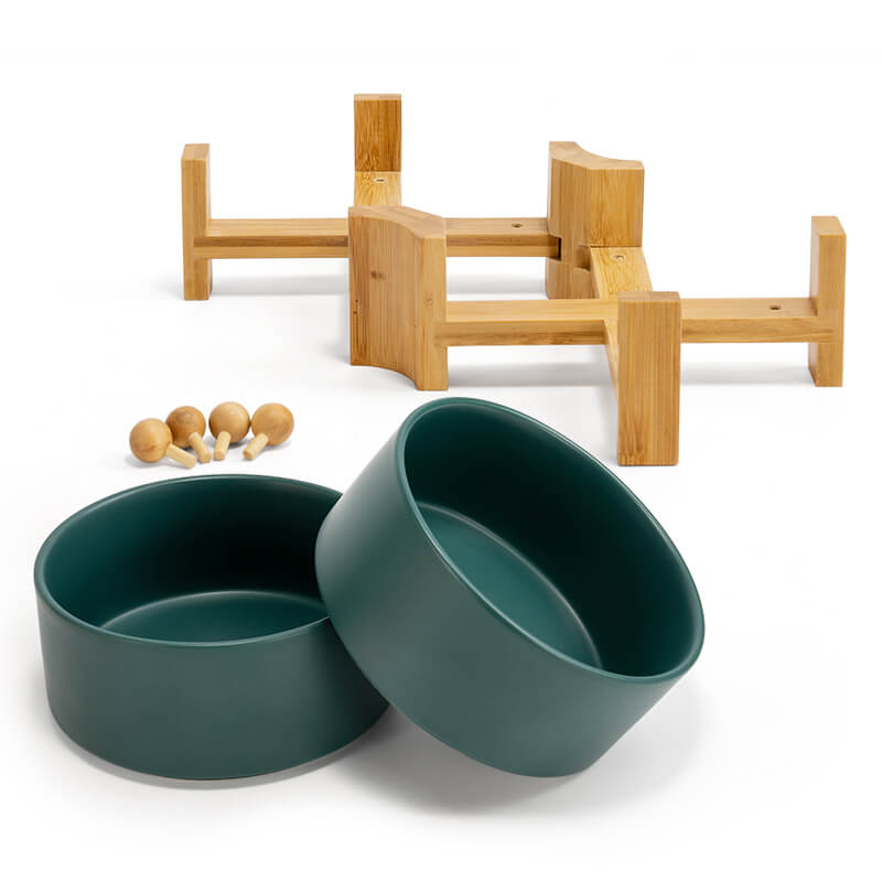 2 green dog bowls and accessories of 15° tilted bamboo stand